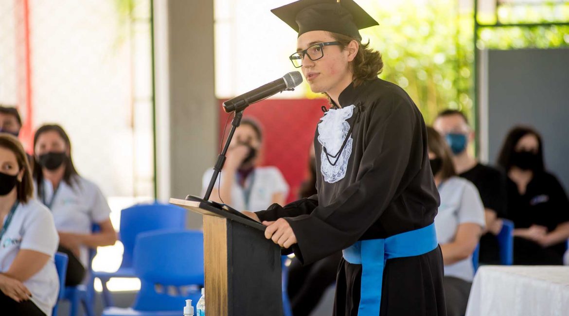 Colégio Planck - Formatura dos alunos do Terceiro Ano em 2020